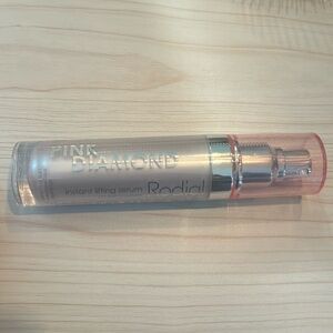 BRAND NEW - PINK Diamond Instant Lifting Serum Rodial